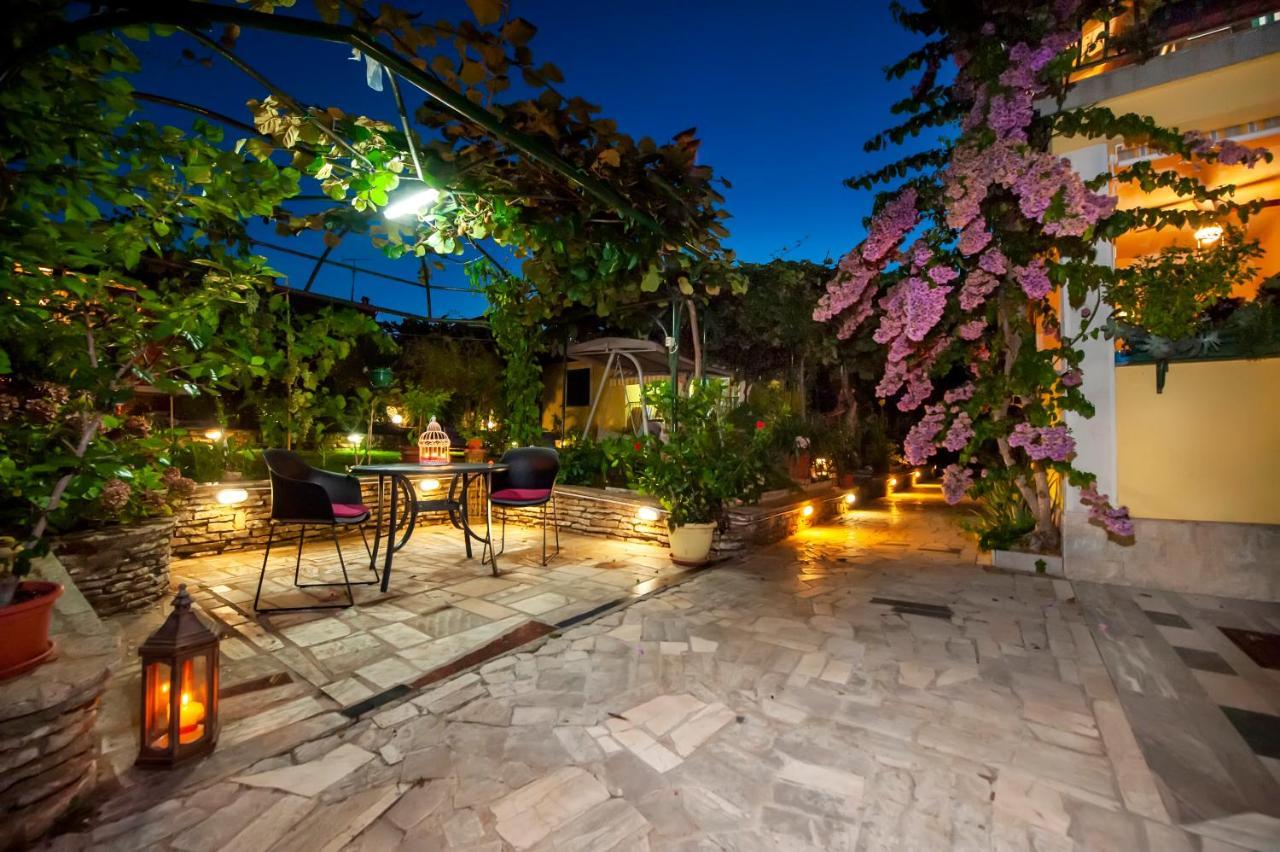 Apartments And Rooms Villa Dea Adults Only Rovinj Bagian luar foto